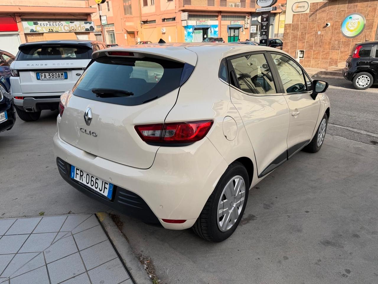 Renault Clio 75CV 5 porte