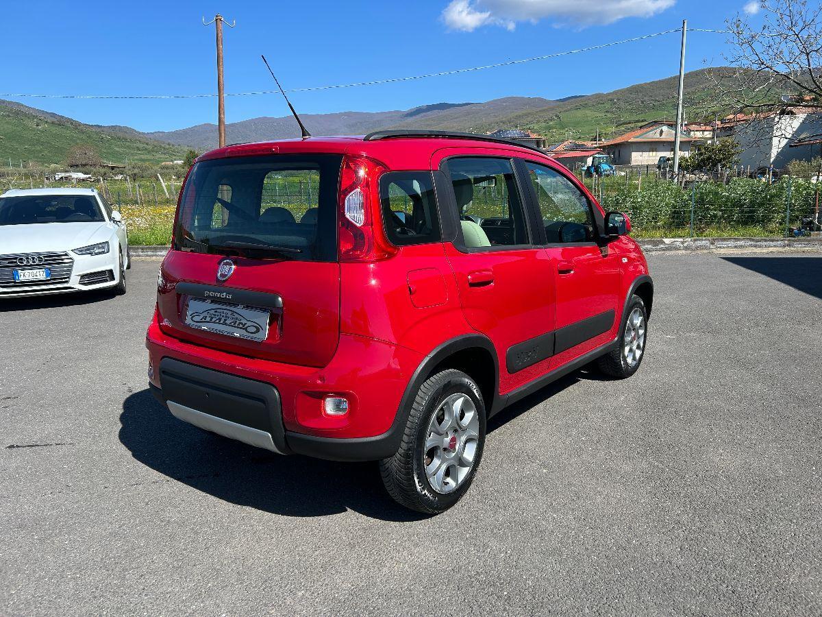 FIAT - Panda - 1.3 MJT 75cv S&S 4x4 ELD