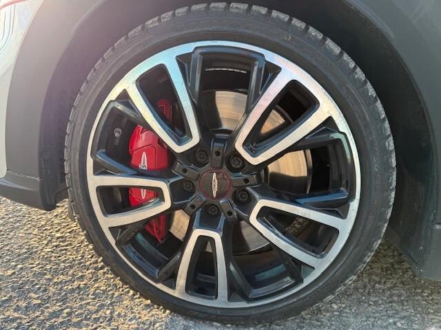 Mini Cabrio 2.0 John Cooper Works JCW