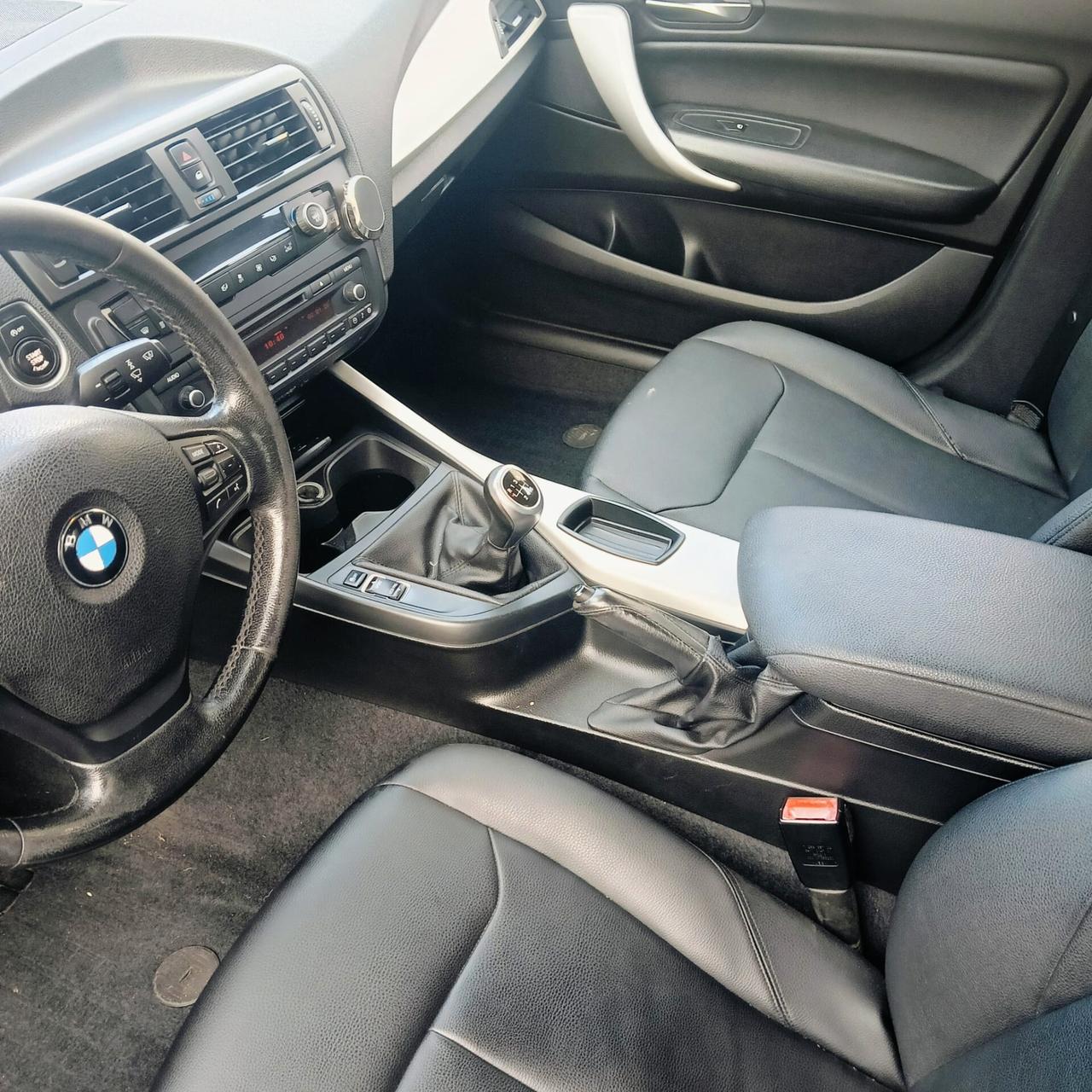 Bmw 120 120d 5p. Urban