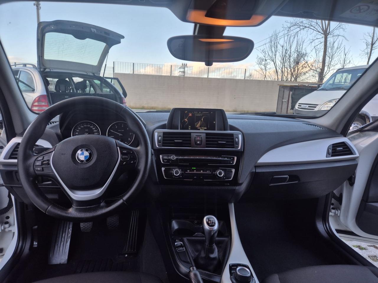 Bmw 116d 5p. SPORT 2017