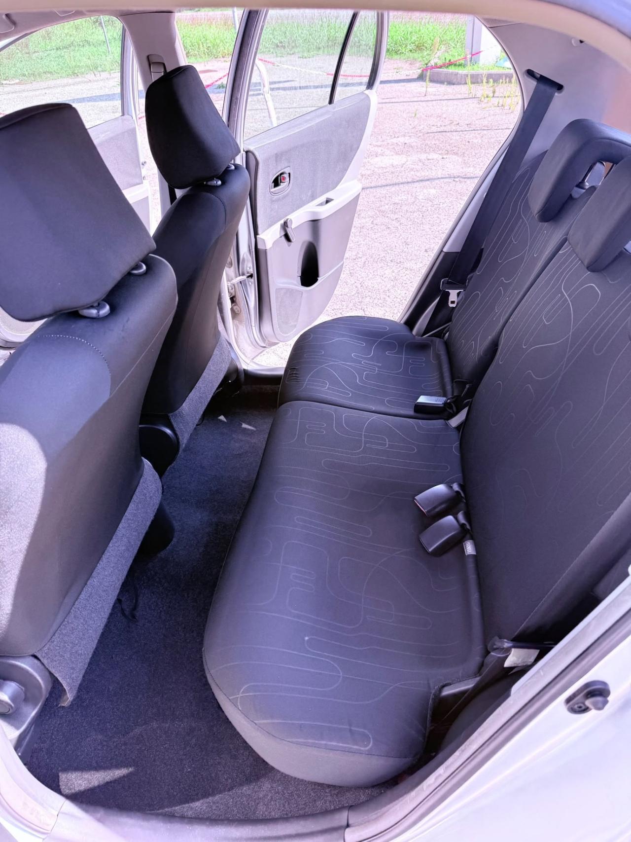 Toyota Yaris 1.0 5 porte Ok neopatentati