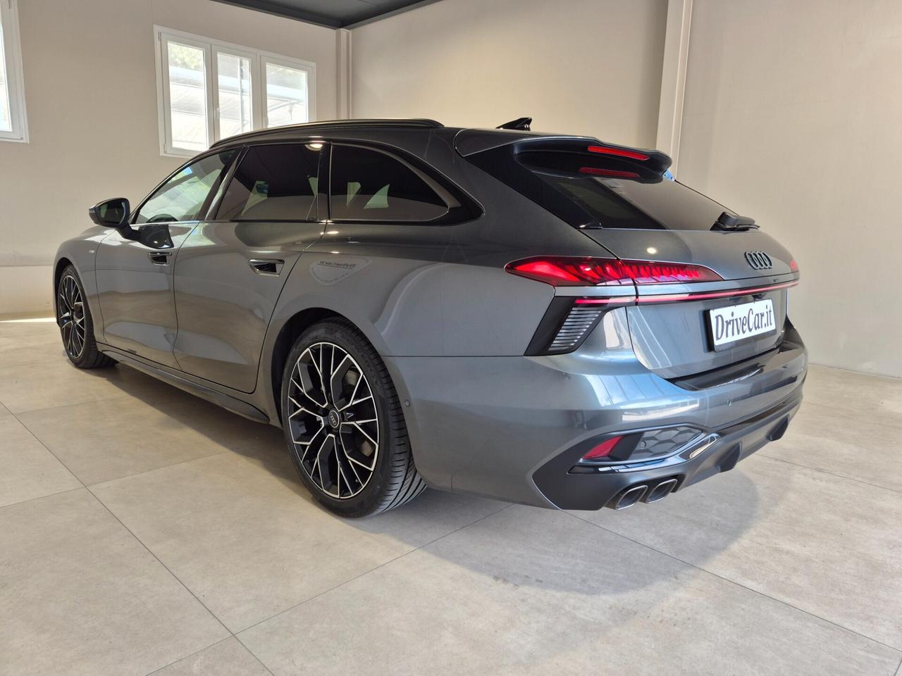 Audi A6 AVANT *NEW GENERETION* S LINE EDITION TDI S-TRONIC TETTO MATRIX DISPLAY PASS. 360° AUTO UFFICIALE AUDI 1 PROPRIETARIO