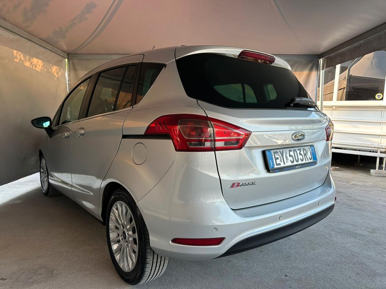 Ford B-Max 1.5 TDCi 75 CV Business Titanium