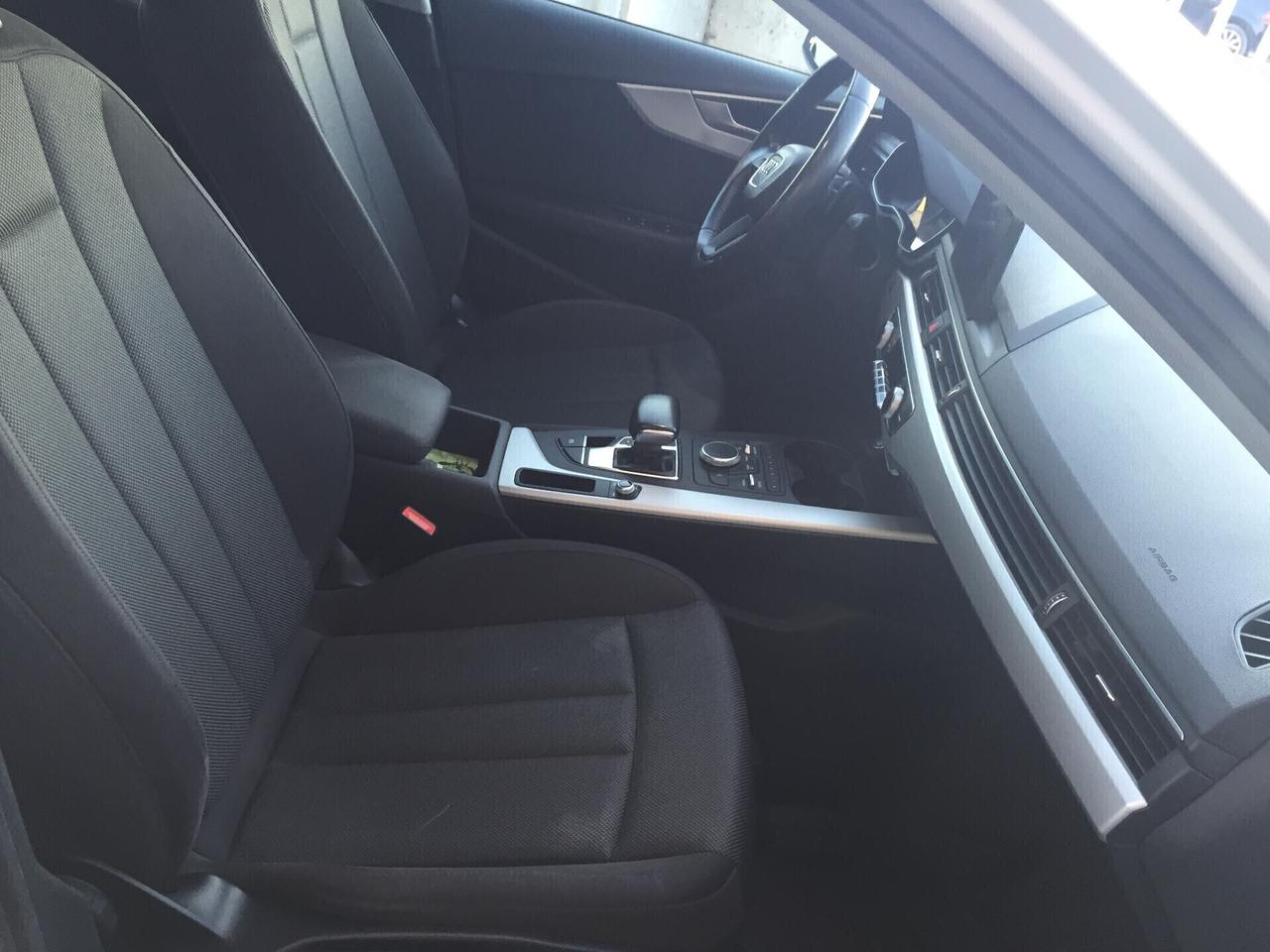 Audi A4 35 avant 2.0 TDI 150 CV S tronic Business X NEOPATENTATI