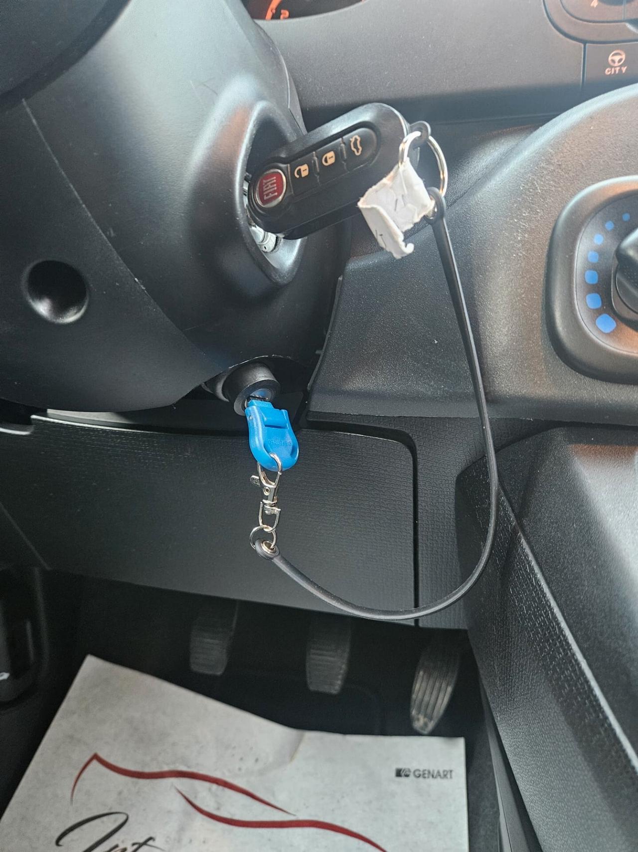 Fiat Panda 1.0 benzina Hybrid firefly 70cv