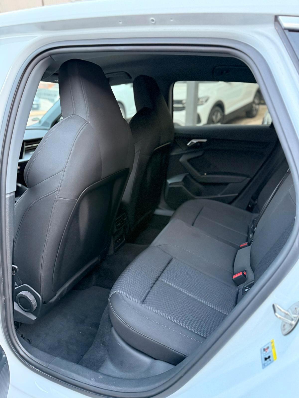 Audi A3 SPB 35 TDI S tronic line edition