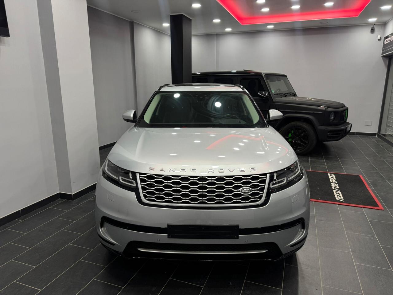 Land Rover Range Rover Velar Range Rover Velar 2.0D I4 240 CV SE