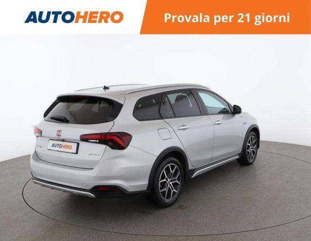 FIAT Tipo 1.5 Hybrid DCT SW Cross