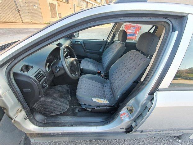 Opel Astra 1.6i 16V SW Club