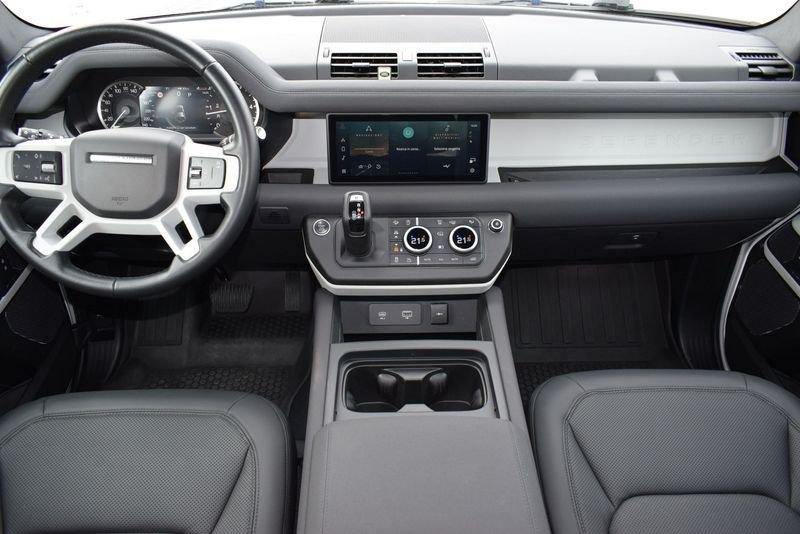 Land Rover Defender 110 3.0D I6 200 CV AWD Auto SE