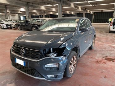 Volkswagen T-Roc 1.0 tsi 110cv FURTO PARZIALE