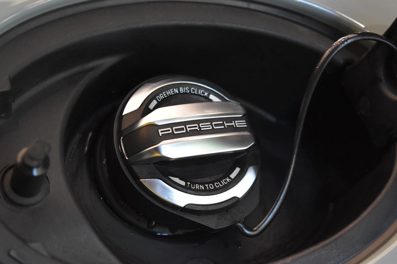 Porsche 911 TARGA 4 GTS(992.2 FACELIFT) CABRIO LEGGI BENE