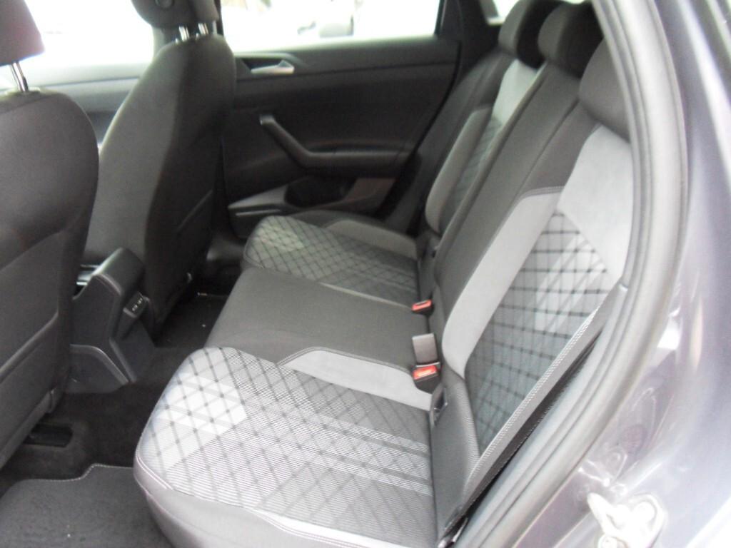 Volkswagen Taigo 1.0 TSI 110 CV R-Line