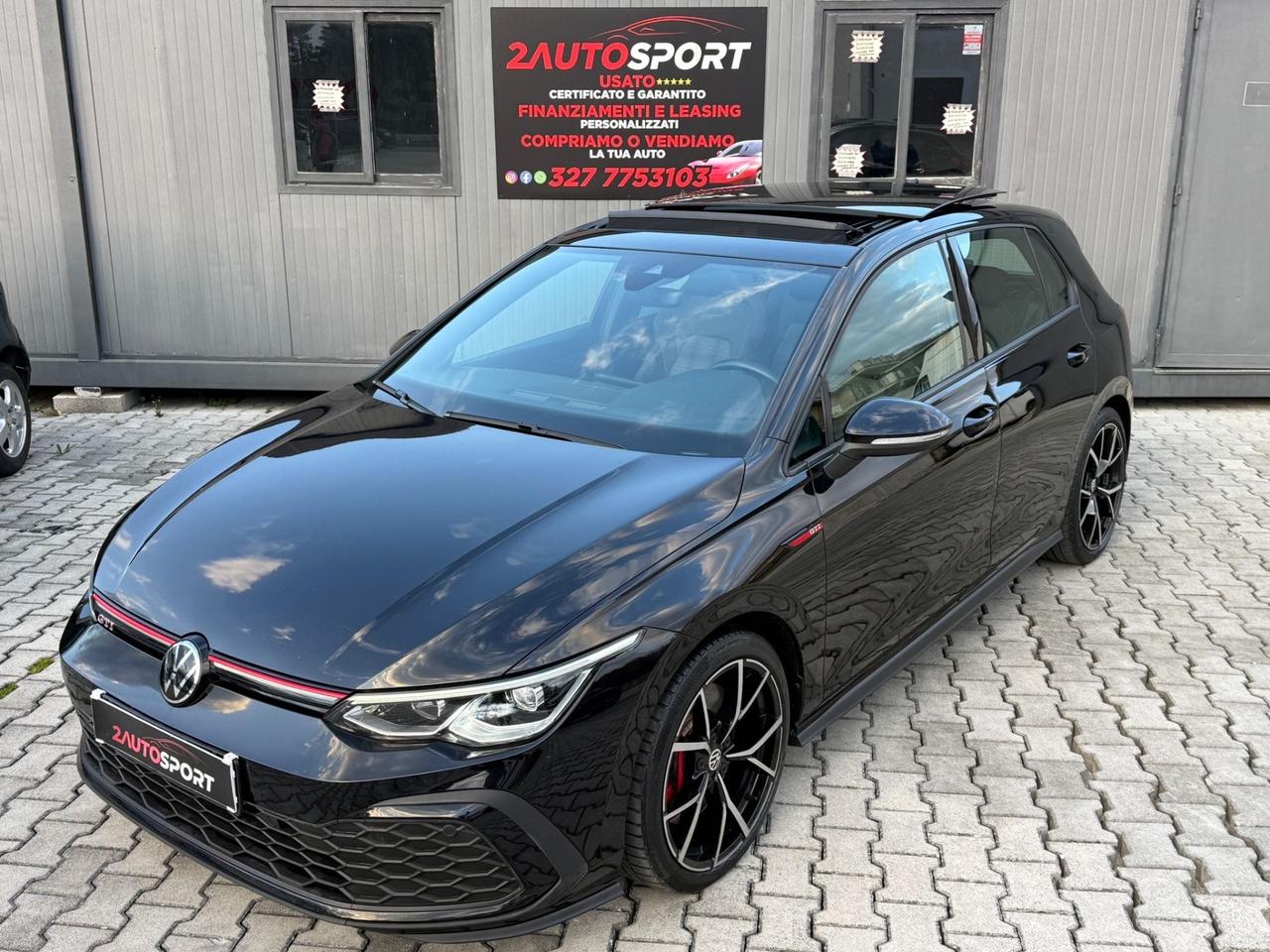 VOLKSWAGEN GOLF 8 GTI 245 CV TETTO APRIBILE 2021