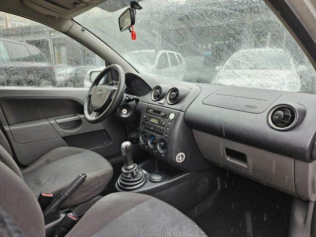 FORD Fiesta 1.4 16V 5p. Ghia