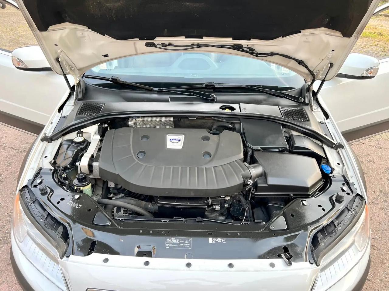Volvo XC70 2.0 D4 163cv aut. Geartronic Kinetic
