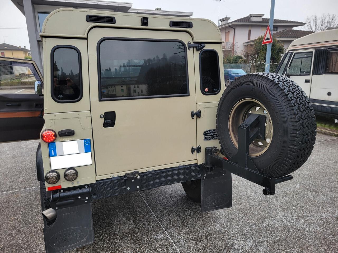 Land Rover Defender 90 turbodiesel Hard-top