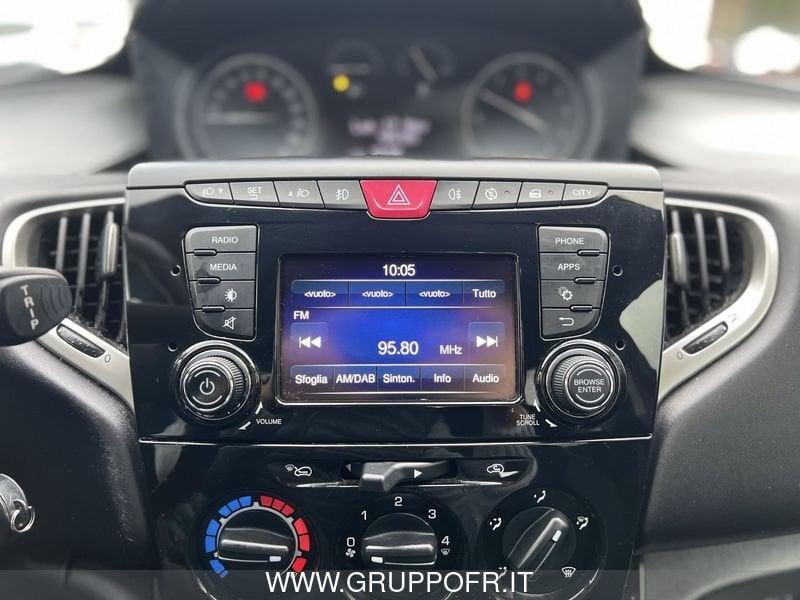 Lancia Ypsilon 1.0 FireFly 5 porte S&S Hybrid Ecochic Gold