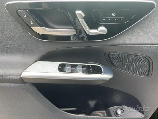 MERCEDES-BENZ GLC 300 d 4Matic Mild Hybrid AMG L