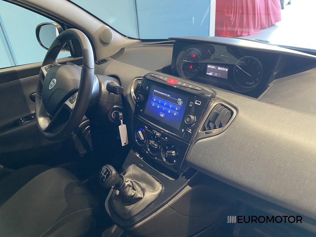 Lancia Ypsilon 5 Porte 1.2 Ecochic Gold