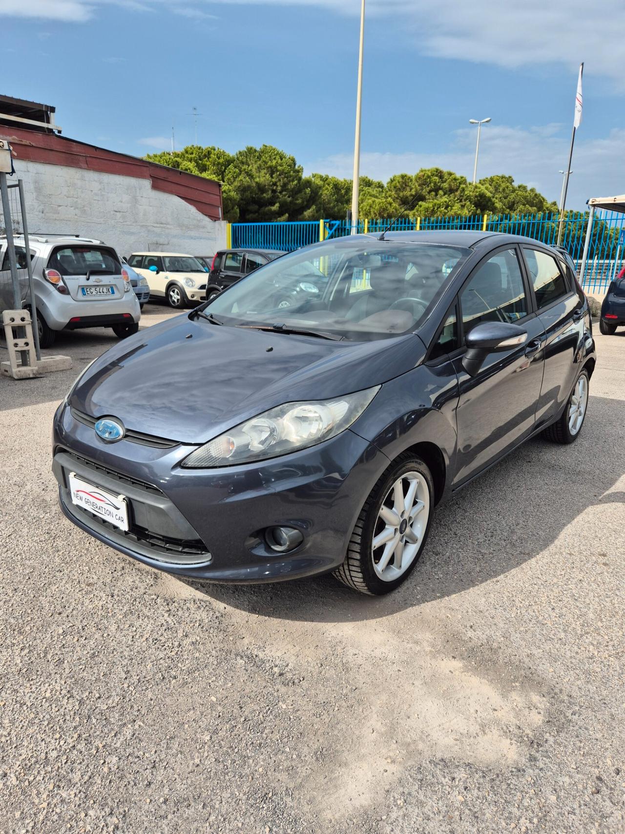 Ford Fiesta Fiesta+ 1.4 TDCi 68CV 5 porte