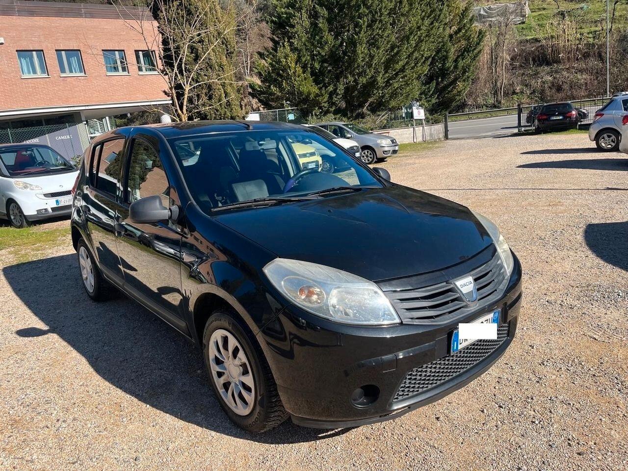 Dacia Sandero 1.4 8V GPL Lauréate ok neo patentati