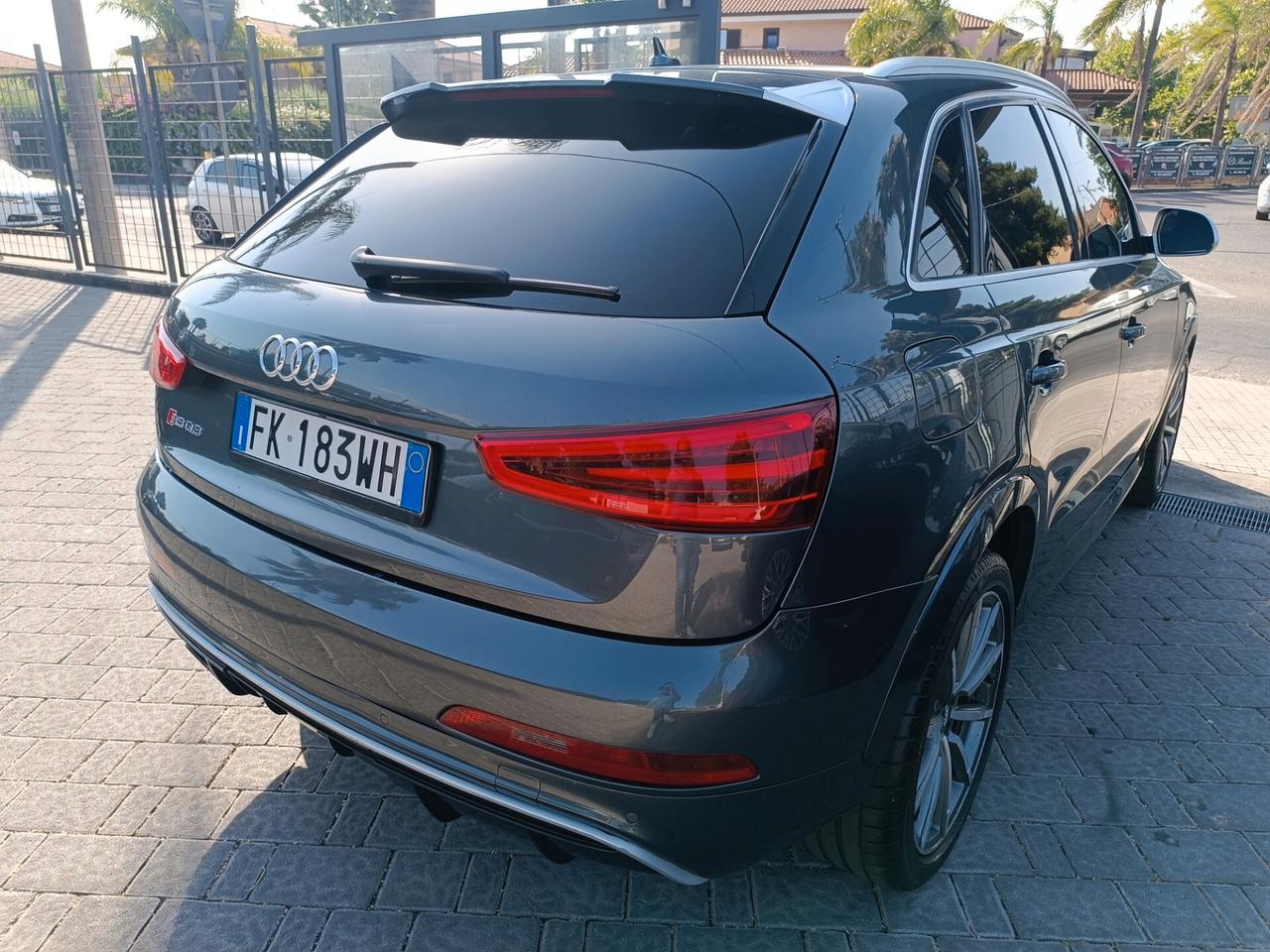 Audi RSQ3 2.5 TFSI quattro