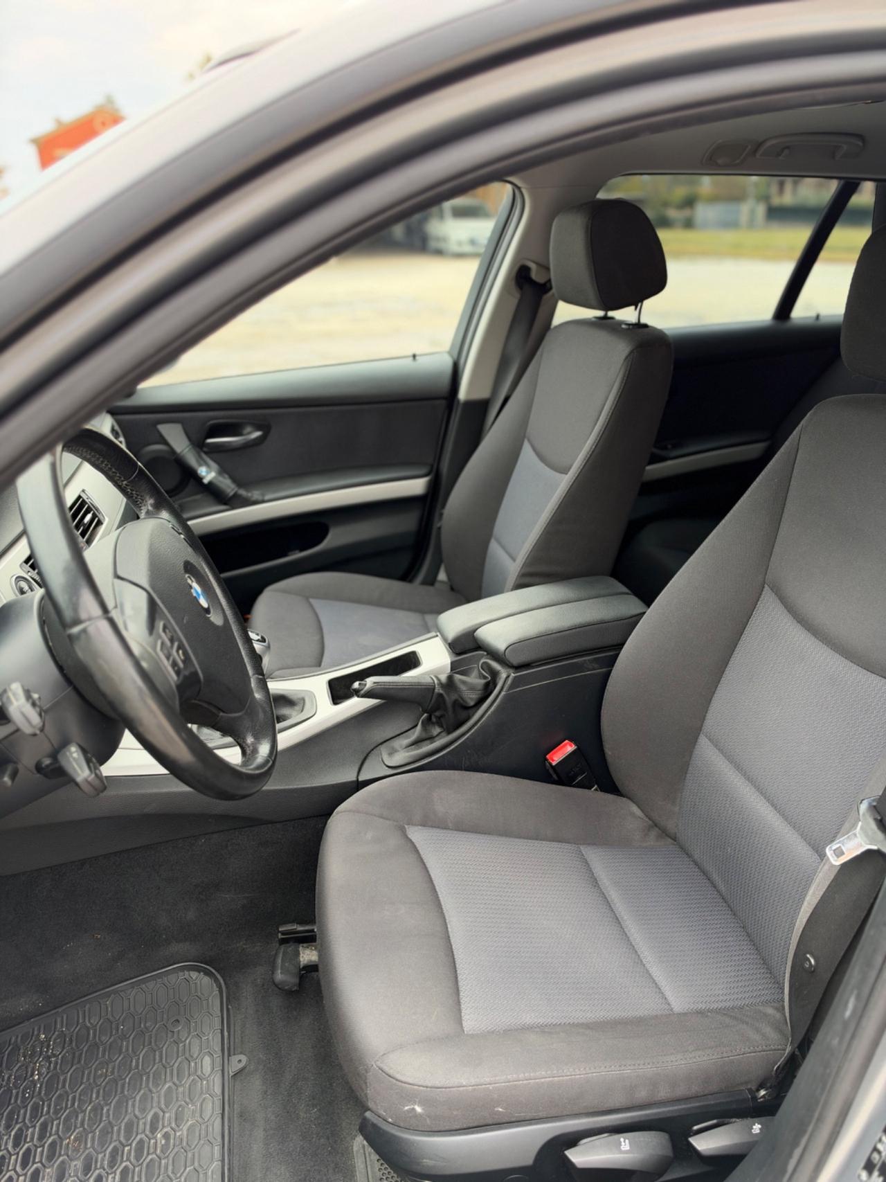 Bmw serie 3 touring 318D 2.0 143cv GANCIO TRAINO