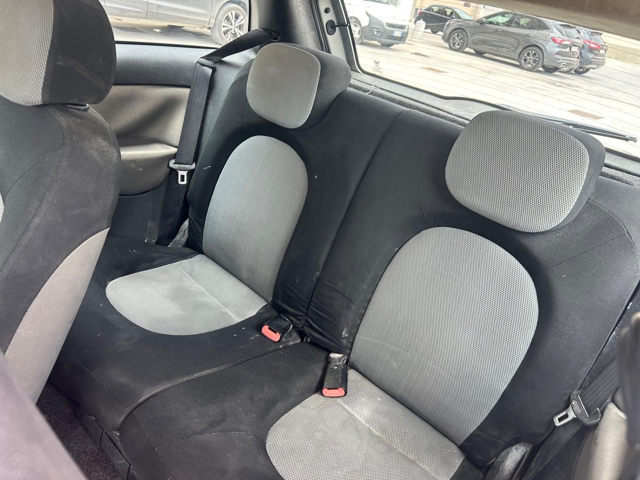 Lancia Ypsilon 1.2 16V Oro GPL