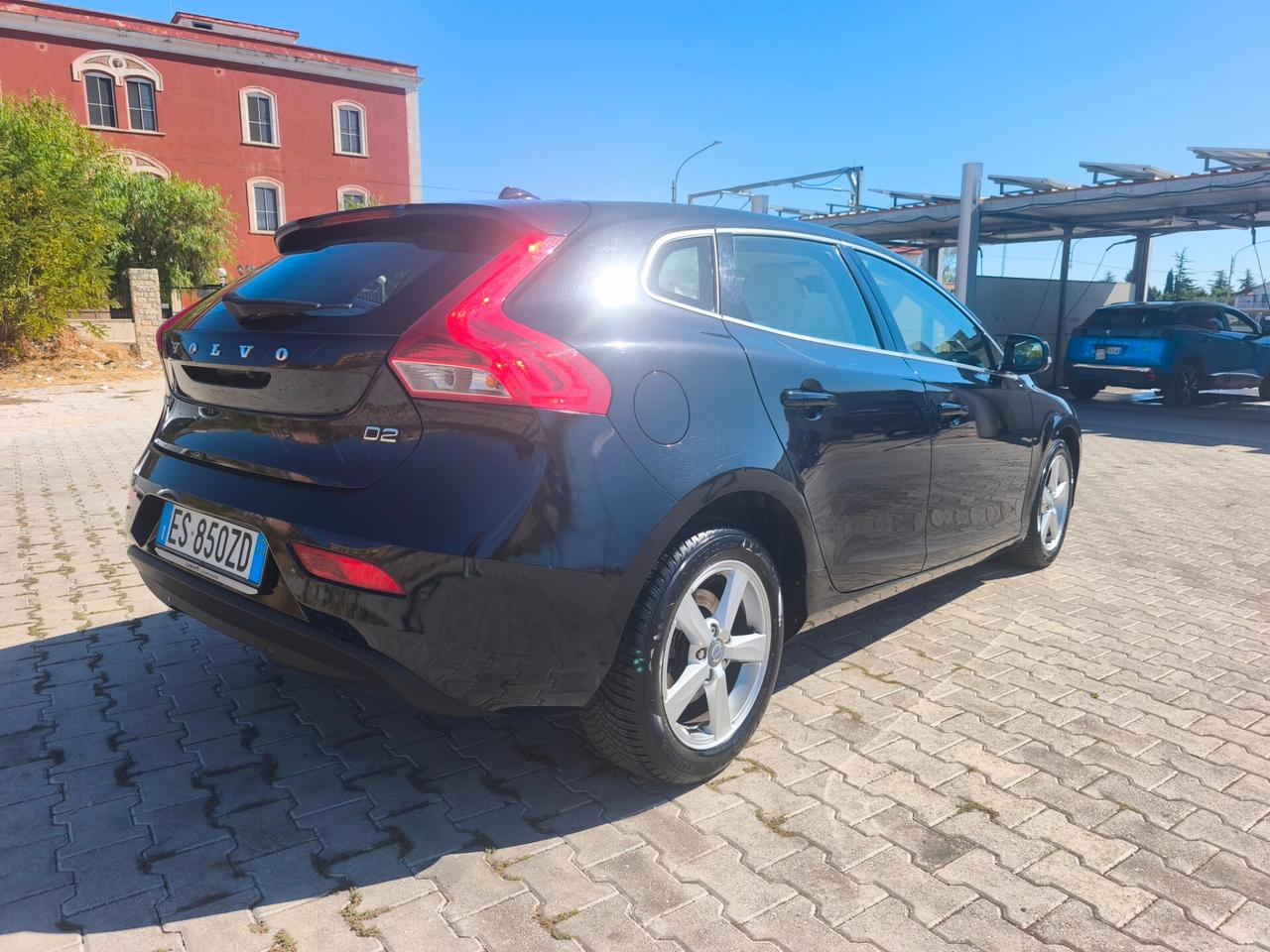 Volvo V40 D2 1.6 115cv MOMENTUM CERTIFICATA 2013