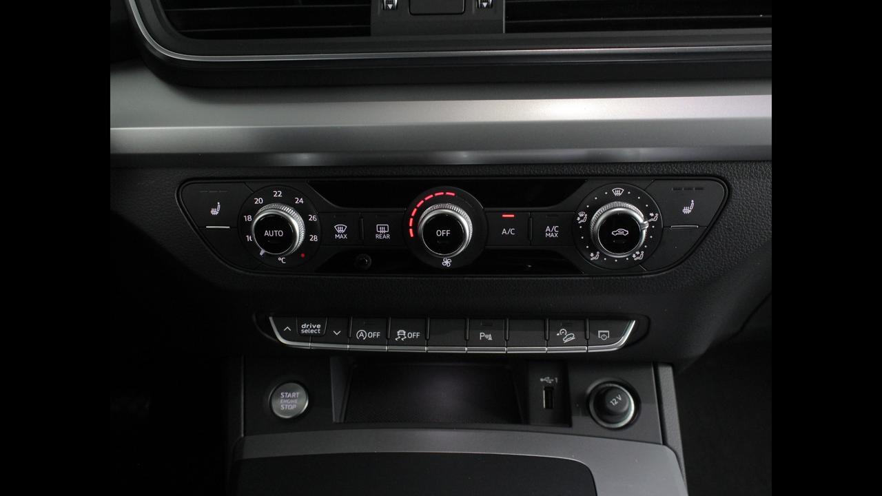 AUDI Q5 I Sportback 2021 - Q5 Sportback 40 2.0 tdi mhev 12V Busin