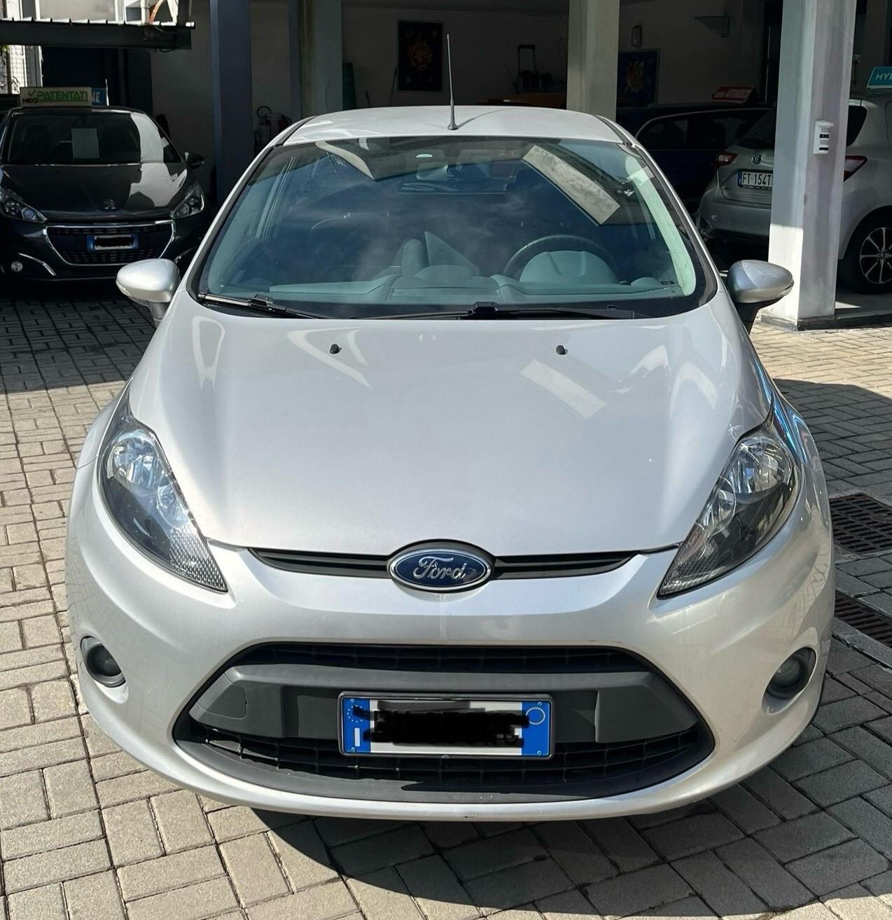 Ford Fiesta 1.2 Benzina - 82 CV - 5 porte Titanium - Anche Per Neopatentati