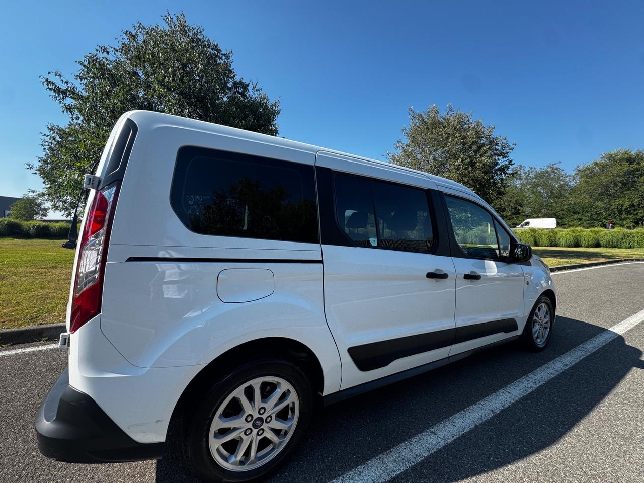 Ford Tourneo Connect Active 1.5 EcoBlue 120 CV Start & Stop Aut.