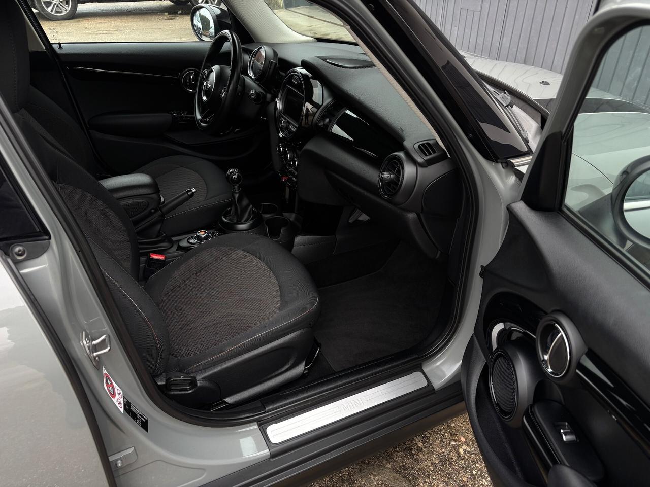 Mini 1.5 Cooper D. Garanzia 12 mesi. Neopatentati