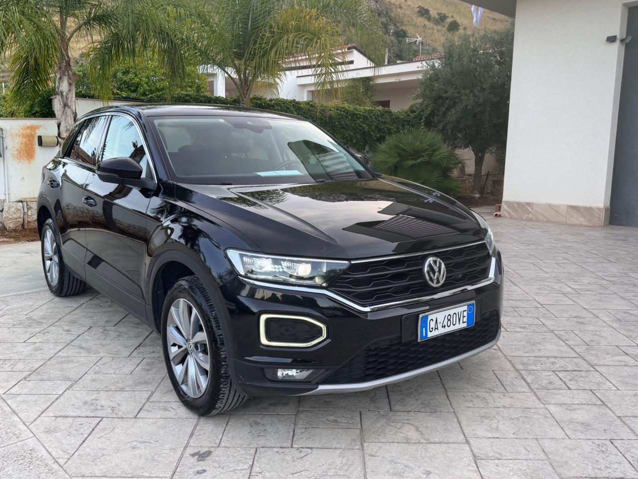 Volkswagen T-Roc 2.0 TDI SCR 150 CV DSG Business BlueMotion Technology