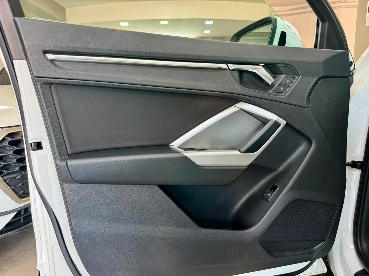 Audi Q3 35 2.0 TDI 150cv S tronic Advanced 12/2019
