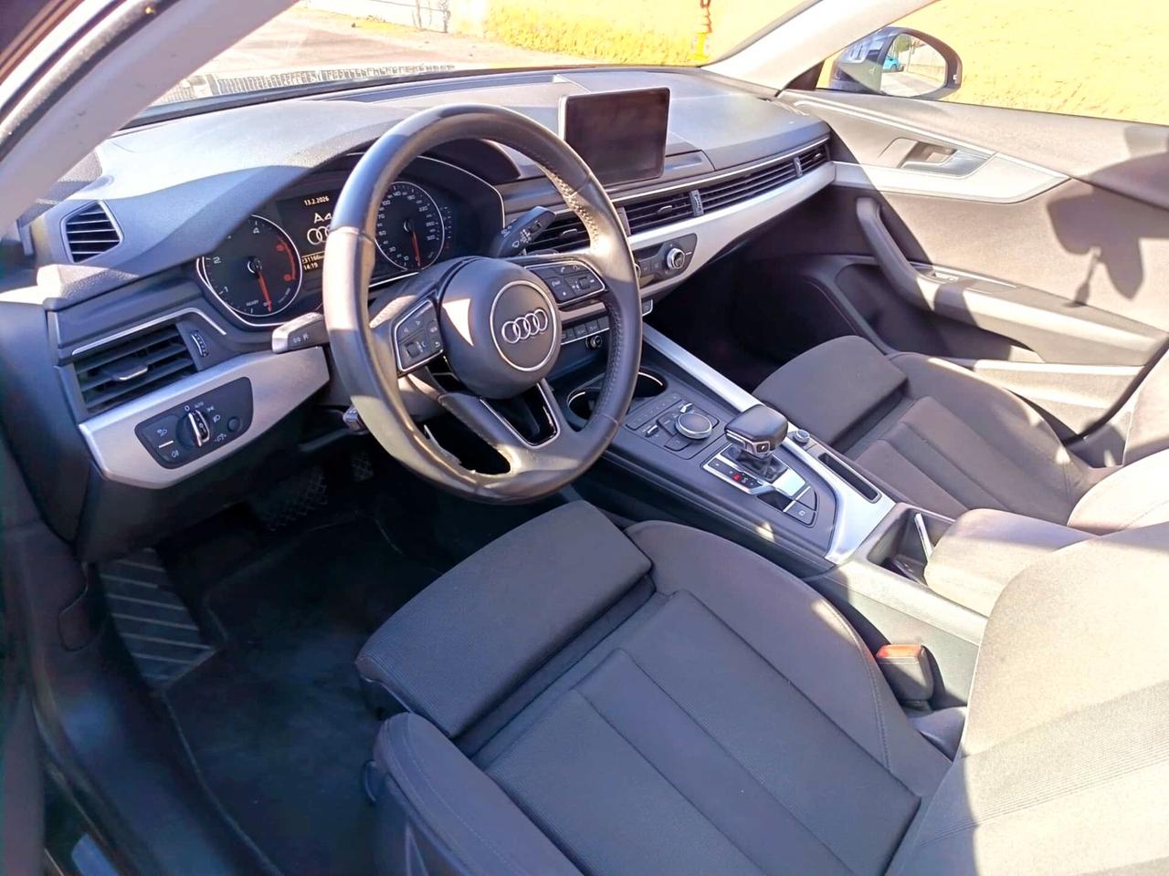 Audi A4 2.0 TDI ultra 136CV Business