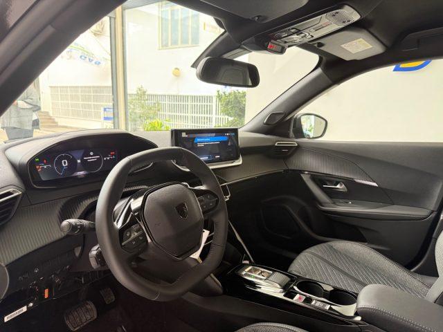 PEUGEOT 2008 Hybrid 136 e-DCS6 Allure tua da ?299,00 mensili