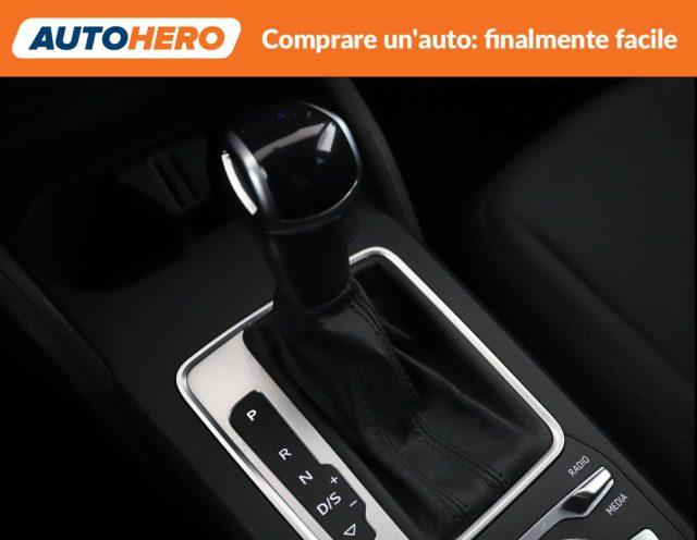 AUDI Q2 30 TDI S tronic Identity Black