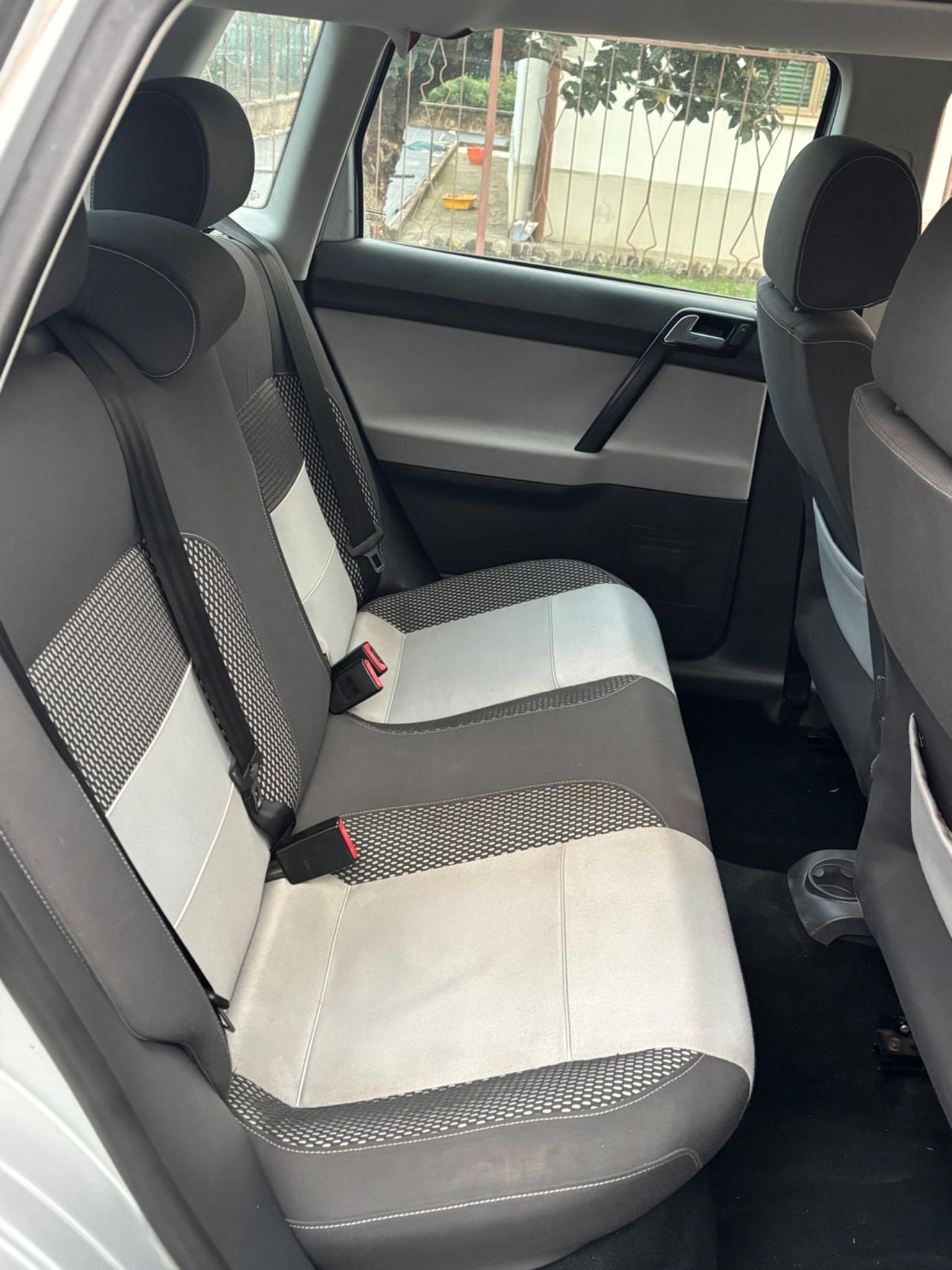 Volkswagen Polo 1.4/80CV 16V 3p. Comfortline