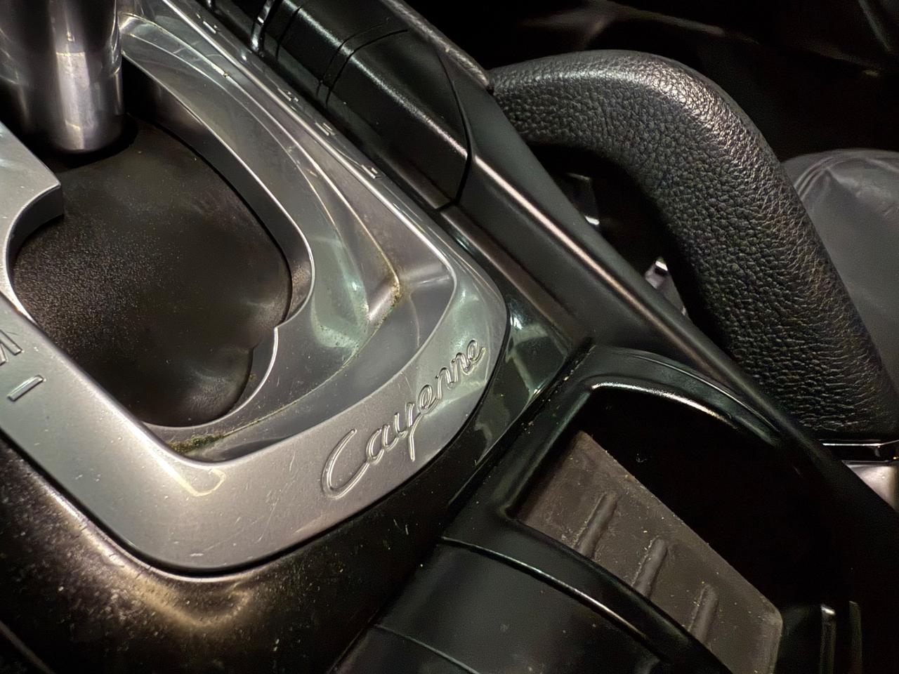 Porsche Cayenne 3.0D 245CV PLATINUM EDITION DA VETRINA2014