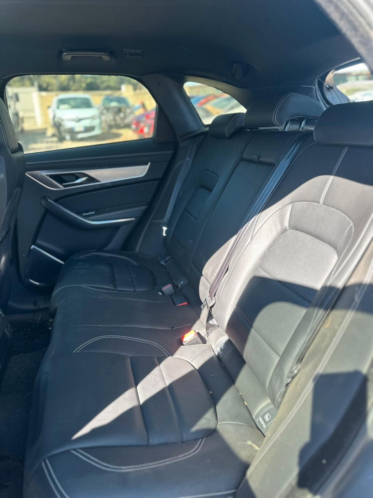 Jaguar F-Pace 2.0 D 204 CV AWD aut. R-Dynamic SE sinistrata incidentata