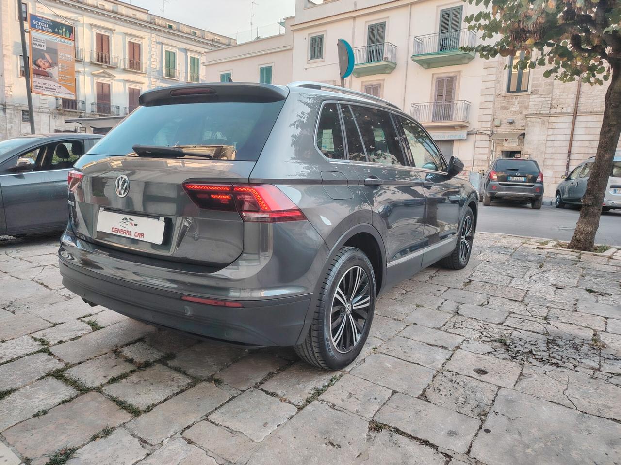 Volkswagen Tiguan 1.6 TDI SCR Business BlueMotion Technology