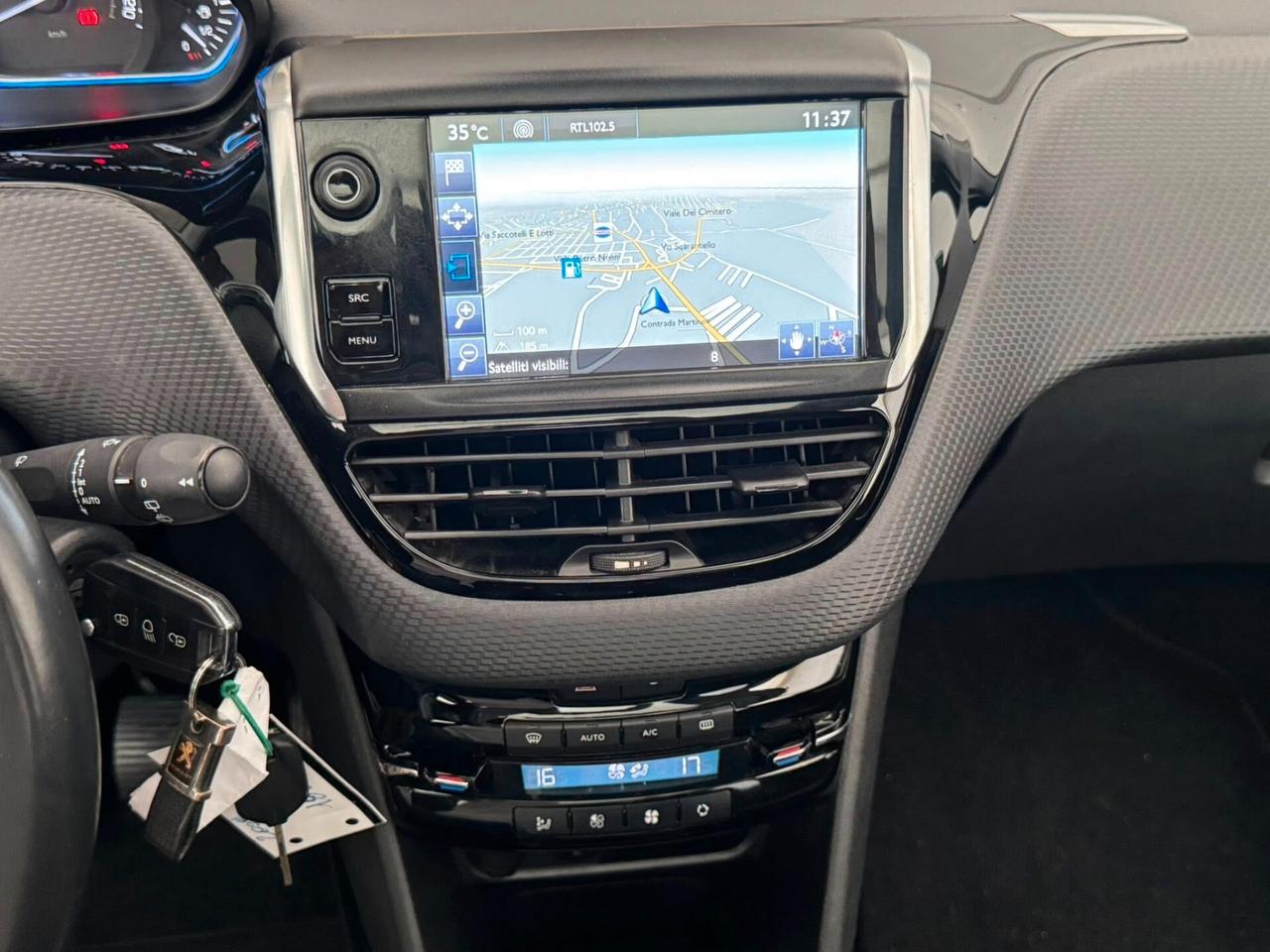 PEUGEOT 2008 1.6 HDI ALLURE TETTO+NAVI+CERCHI