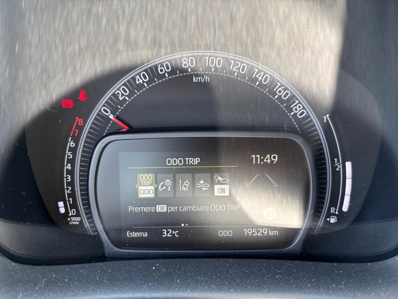 Toyota Aygo X 1.0 VVT-i 72 CV 5 porte JBL Special Edition