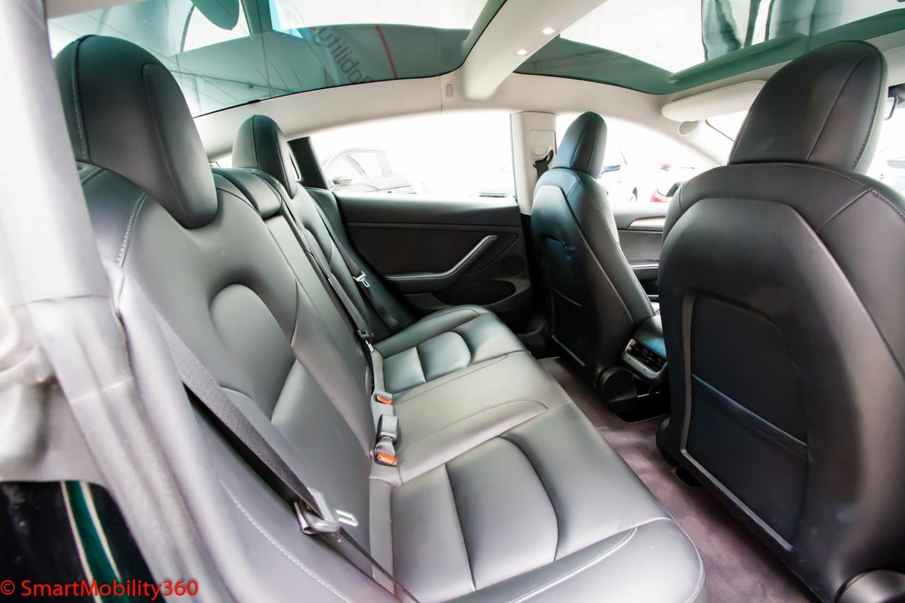 Tesla Model 3 Long Range Dual Motor AWD - Promo finanziamento: 2.500 € di anticipo e 413 €/mese!