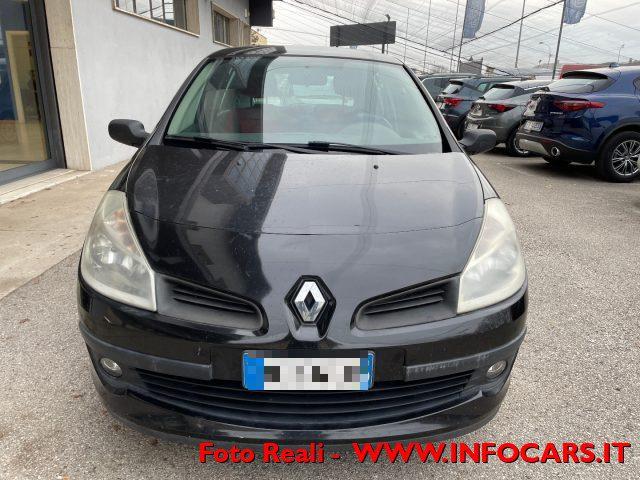 RENAULT Clio 1.2 16V 5 porte Confort