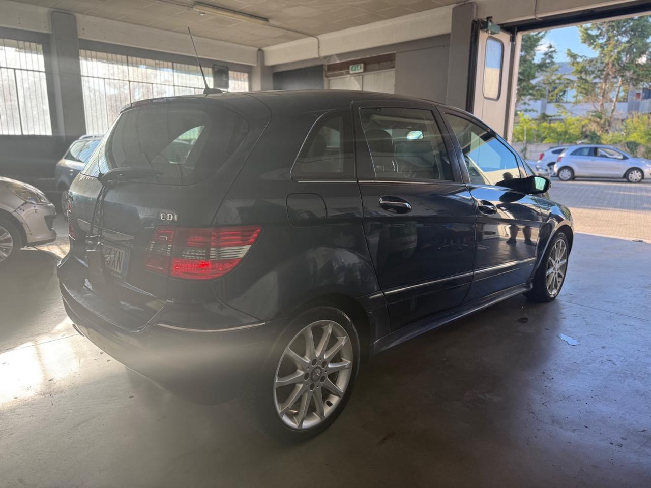 Mercedes-benz B 200 180 CDI Sport