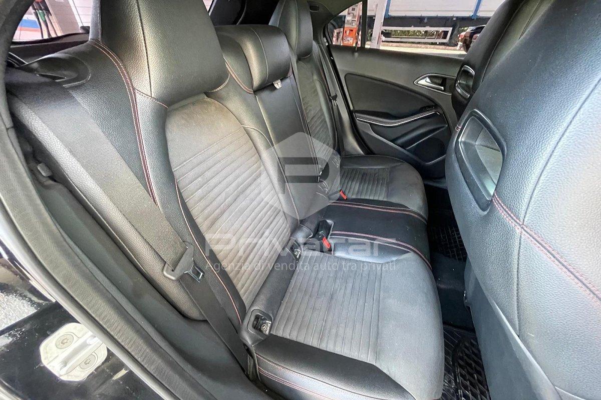 MERCEDES A 180 d Premium